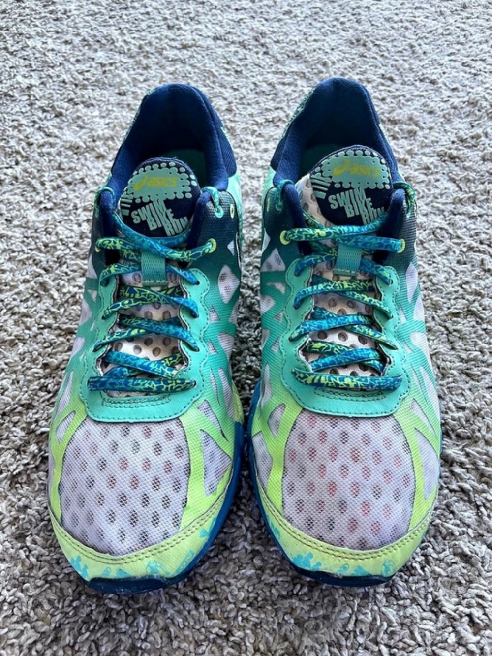 ASICS Gel-Noosa Tri 9 Athletic Shoes US 11 Green & Blue